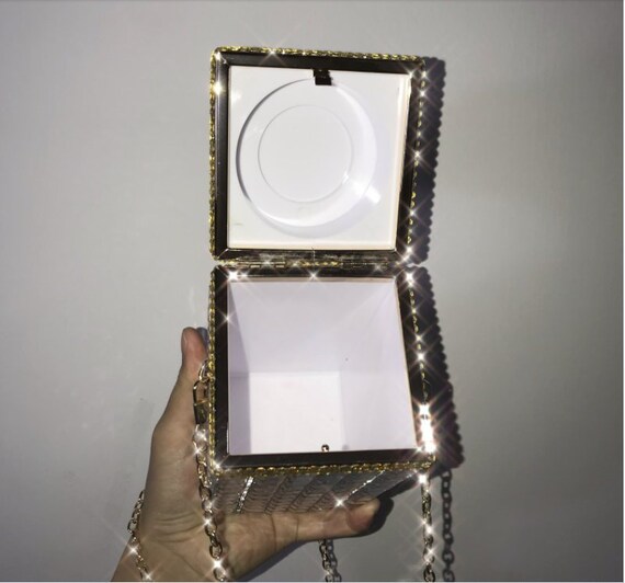 10% OFF Gorgeous Swarovski Crystal 