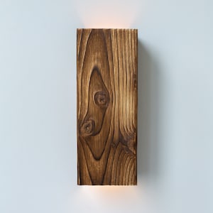 Wood wall sconce light, wood lamp, wall reading lamp Industrial wall light, rustic lamp wood with knots burl knag handcrafted, wood lighting