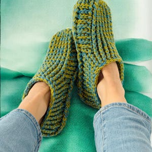 Crochet Slipper Socks Pettern image 9