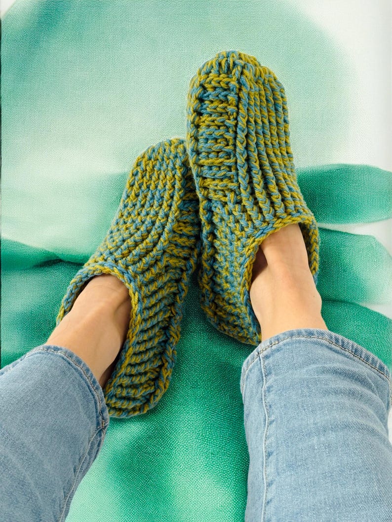Crochet Slipper Socks Pettern image 9