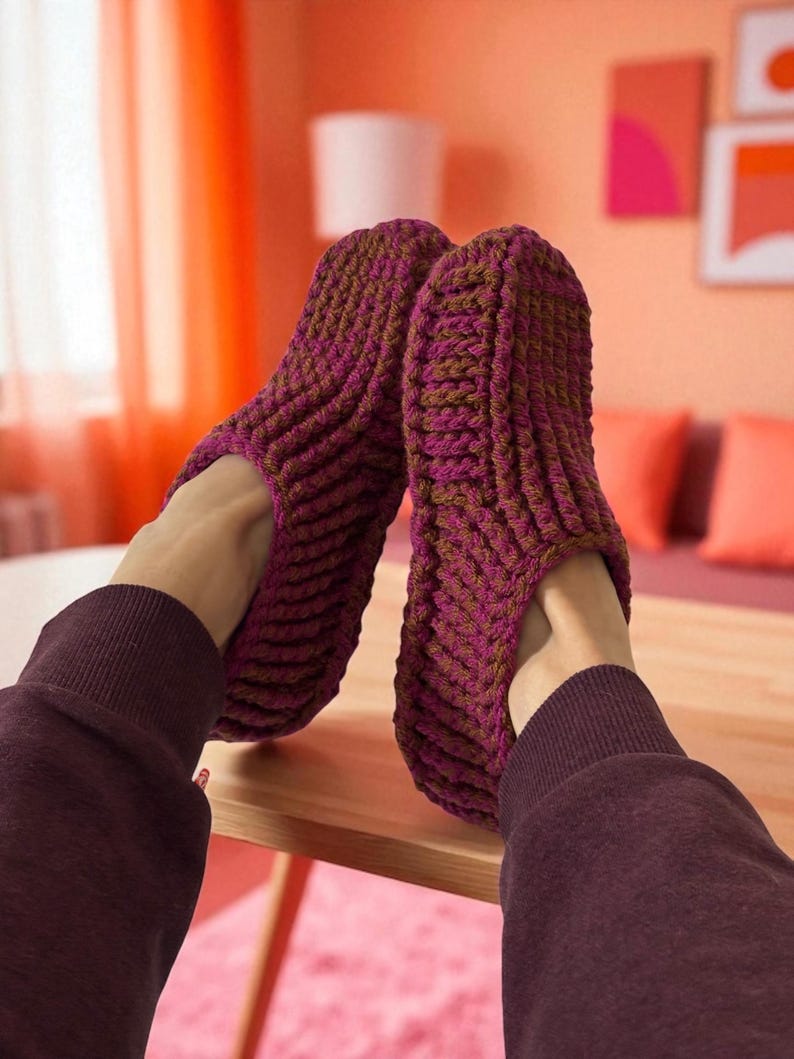 Crochet Slipper Socks Pettern image 8