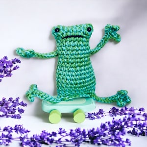 Quick Leggy Froggy Crochet Pattern.