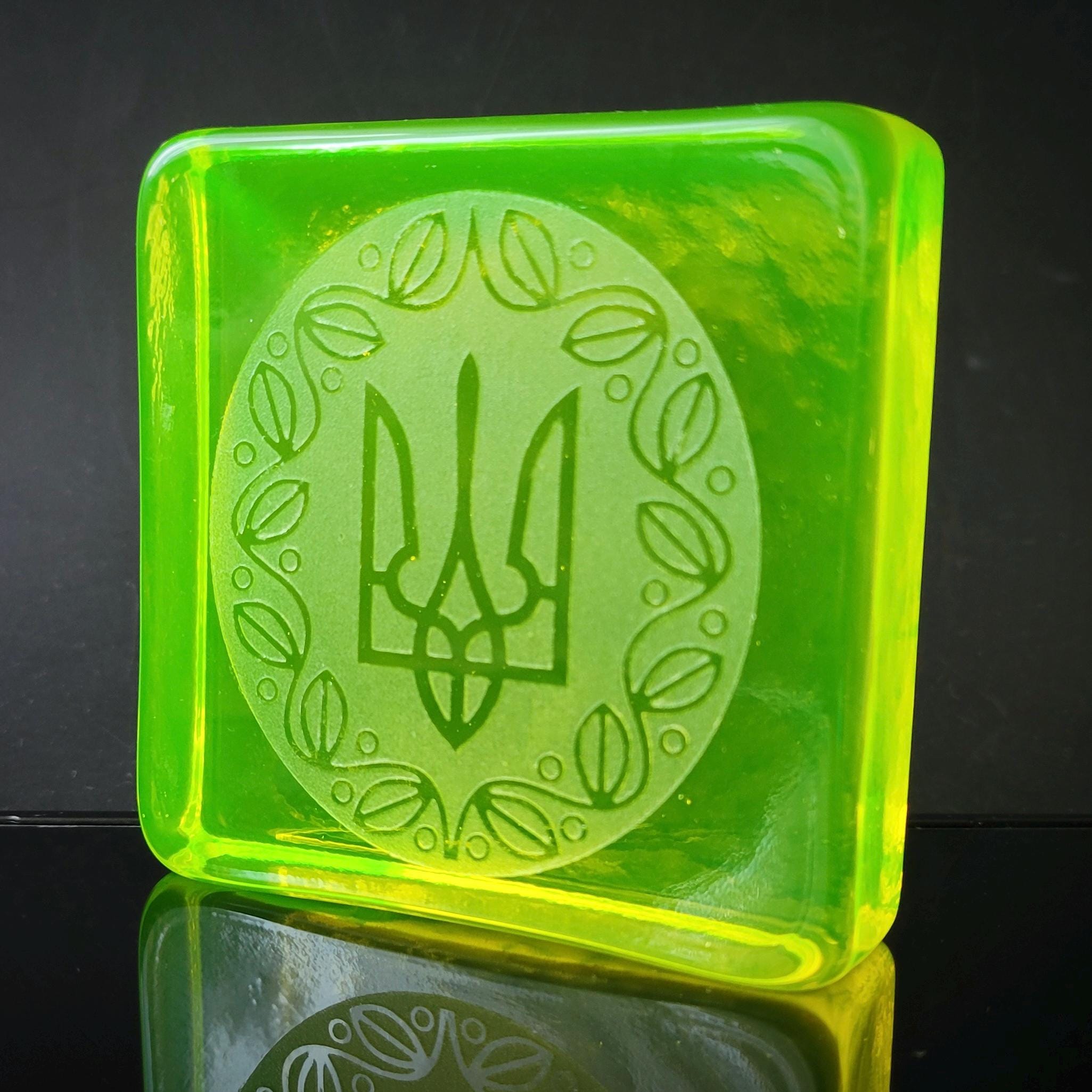 Vaseline Uranium Glass Figurine 80mm Art Deco Depression Yellow Glass Statue with Ukrainian Symbol Collectible Glass Sculpture