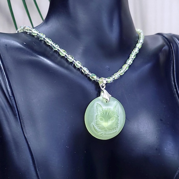 Uranium Glass Necklace Pendant Cat Vaseline Glass Frosted Czech Vintage Beads Uranium Glass Jewelry