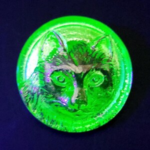 Uranium Glass Button Cat Design 22mm Vaseline Glass Collectible Small Button Art Deco
