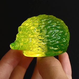 Uranium Glass Hedgehog Figurine: Art Deco Vaseline Glass Collectible