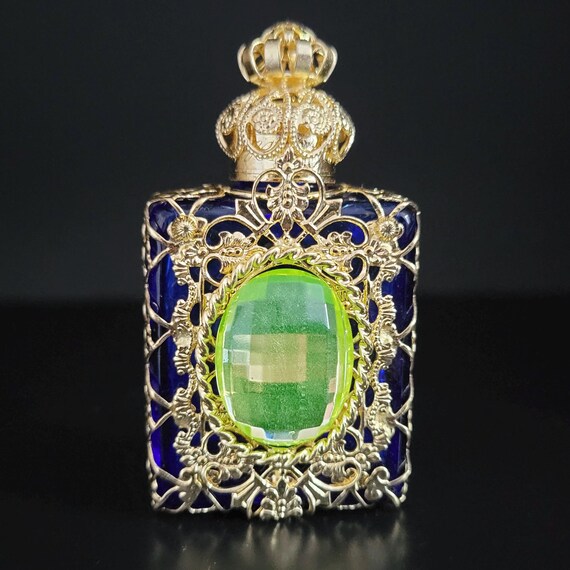 チェコ 香水瓶 コバルトブルーが綺麗 ボヘミアンガラス アールデコ調