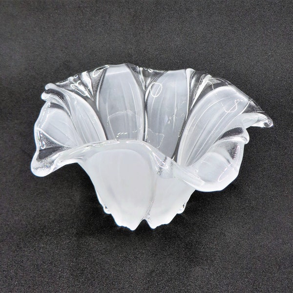 Waltherglas glass bowl, Susanna Satiniert, Flower shape with matte frosted glass finish on petals, Germany, Candy nut or trinket dish