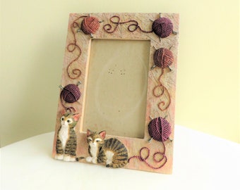 Cat picture photo frame, Vintage ceramic picture holder, Two cats with balls of wool, Cat lover gift