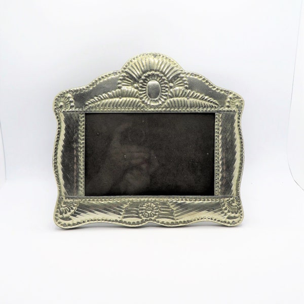 Vintage Victorian style ornate standing photo frame, Hammered embossed metal on wood, Unique find, 3.5” X 5.5”, Handmade photograph holder