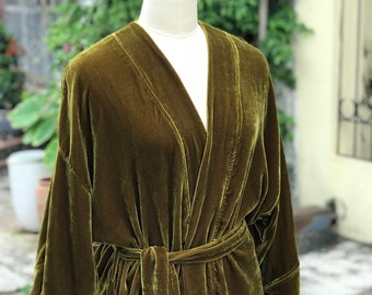 Silk Velvet Antique Gold Bathrobe, Valentines Gift, Yelour Robe, Bridesmaid Robe, Velvet Robe, Bridal Party Robes