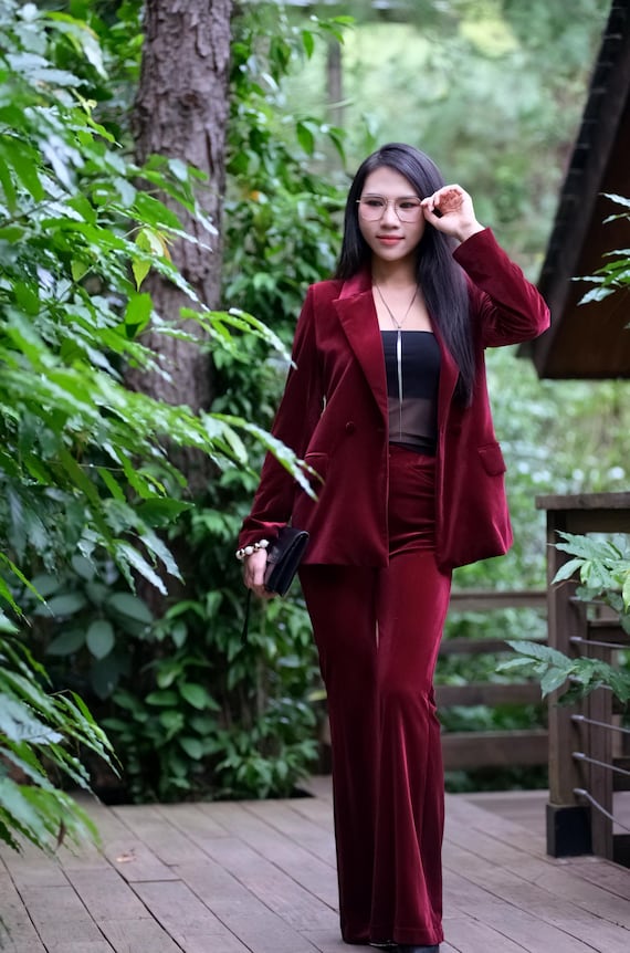 Women Stretch Velvet Suit Set – Tailored Blazer and Flared Pants – Custom Color & Measurements – Soft Luxury Velvet – Holiday Evening Outfit