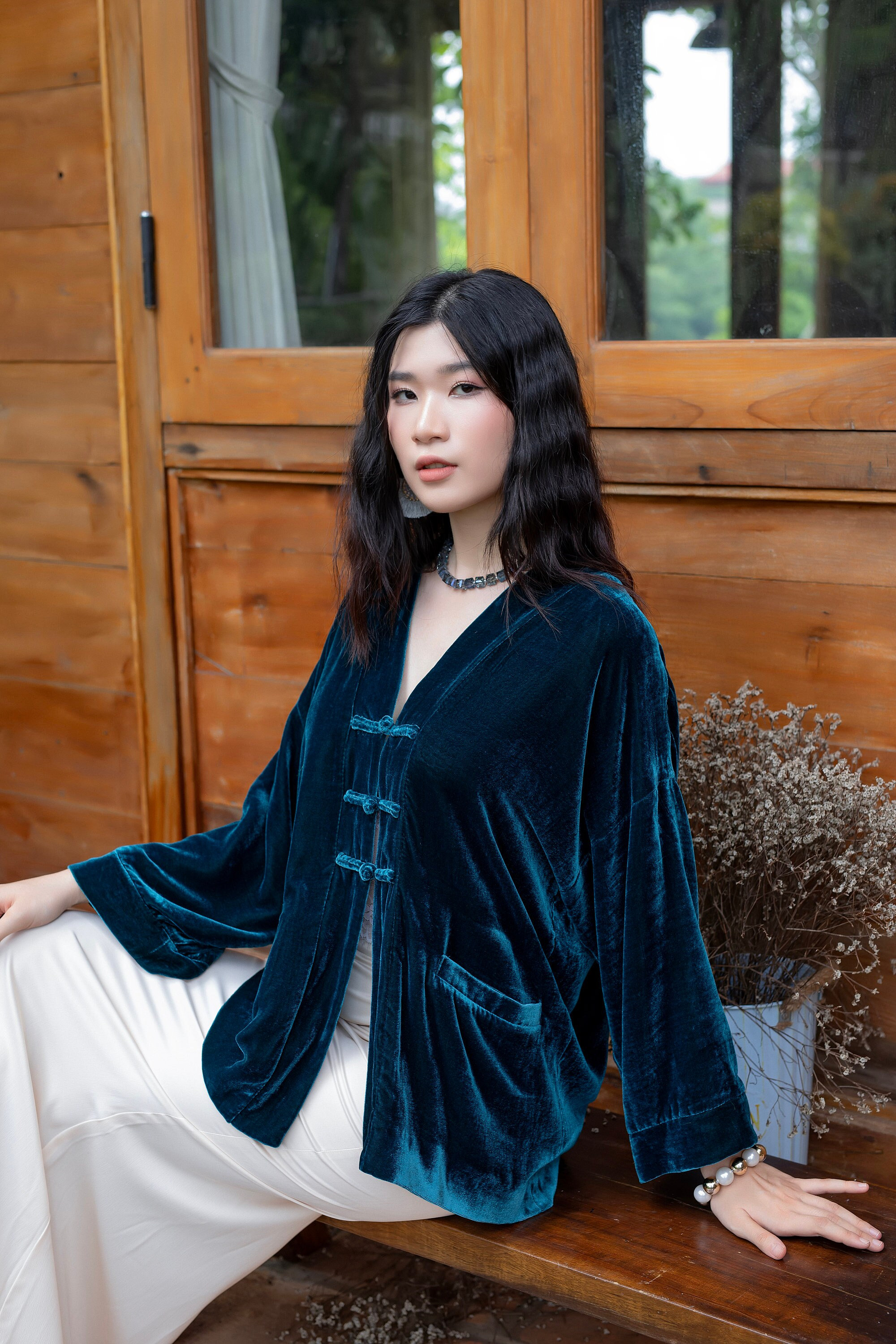 Silk Velvet Kimono With Pocket- Chinese Knotted Button - Lining