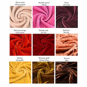 Puede incluir: Nueve muestras de tela en diferentes colores, dispuestas en una cuadr&iacute;cula. Los colores son rosa claro, rosa chicle, ciruela, naranja fuerte, rojo intenso, salm&oacute;n, amarillo, oro antiguo y marr&oacute;n. Cada muestra est&aacute; doblada en forma de espiral.