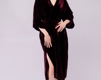 Silk Velvet Bathrobe, Plum Robe Wedding Gift for Her, Velour Robe, Bridesmaids Robe, Velvet robe, Bridal Party Robes