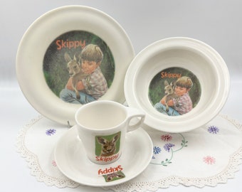 Vintage Skippy The Bush Kangaroo Set Bessemer With Sonny Hammond Made in Australia, Plate, Cereal Bowl, Cup & Saucer Nylex Melmac