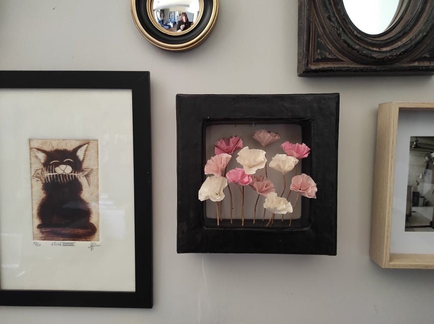 Cadre Décoratif en Carton Recyclé, Fleurs de Pavot.