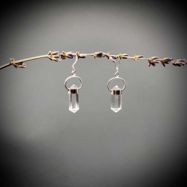 Clear Quartz Crystal Point Earrings,  Clear Quartz and Sterling Silver Earrings, Clear Quartz Drop Earrings, Clear Quartz Point