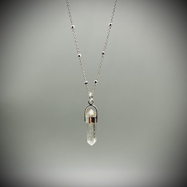 Clear Quartz Crystal Point Necklace / Quartz Double Point Pendant / Quartz and Sterling Silver / Master Healer / Clear Quartz