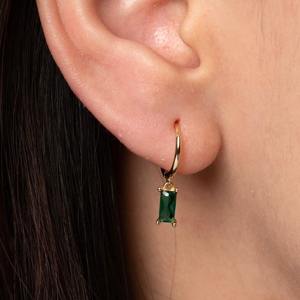 Emerald baguette dangle hoop earrings, Small emerald earrings, Gold hoop earrings, Baguette charm earrings, Sapphire hoop, Dainty earrings