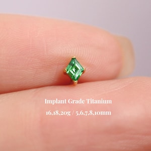 Titanium Emerald Threadless Push Pin Labret, Rhombus Cz Flat Back Earring, Cartilage Tragus Conch Helix Nose Stud, 16G 18G 20G, 5-10mm
