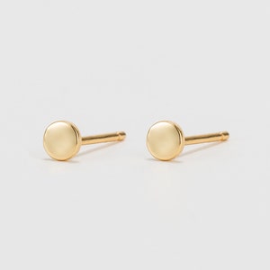 Tiny circle stud earrings, Round smooth studs, Dainty cartilage studs, Simple stud earrings, Minimalist earrings, Small stud earrings Gold