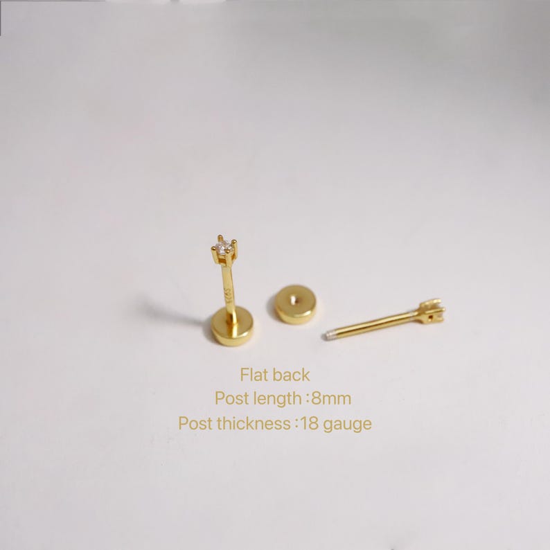 1 paio di minuscoli orecchini a bottone in argento sterling con zirconi cubici da 1,5 mm, mini orecchini a bottone, orecchini a bottone con zirconi cubici minuscoli, orecchini con secondo foro, orecchini delicati immagine 5