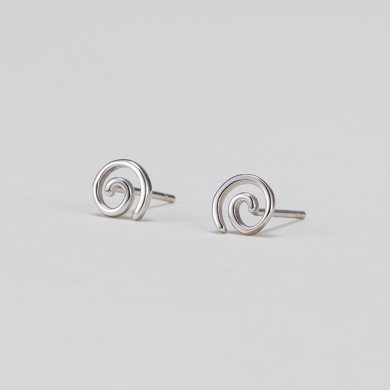 Tiny spiral stud earrings, Swirl stud earrings, Dainty circle earrings, Minimalist earrings, Cartilage studs, Gold studs, Small stud earring Silver