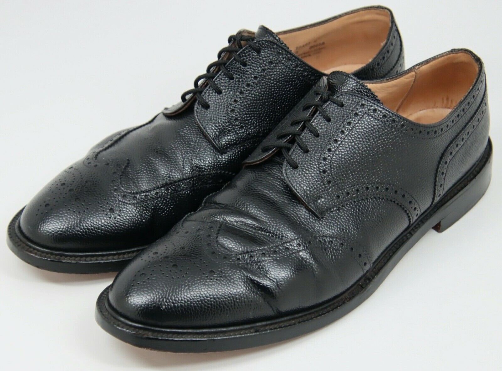 Bergdorf Goodman Black Pebble Leather Wingtip Shoes - Men's Size 13