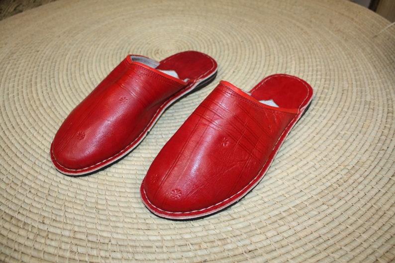 SLIPS DE PIEL Rojo Escarlata Fabricación 100% ARTESANAL Bereber Hombre y Mujer De 35 a 45 imagen 3