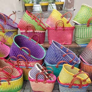 Lot of 9 Baskets - Madagascar wholesaler baskets tote bag - beach market shopping - wicker straw rush -