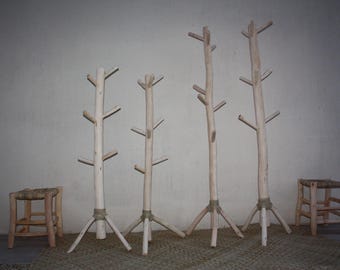 Cabide artesanal estilo escandinavo magnífico - Madeira de eucalipto - 100% natural - 2 tamanhos para escolher -