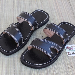 Black Leather Summer Sandals - Man / Woman - QUALITY COMFORT CRAFTSMANSHIP - From 36 to 47