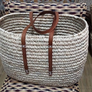 MASSIEVE OVALE MAND - Shopping Markets Beach - Handgeweven in Palm - rieten rotan ambachten