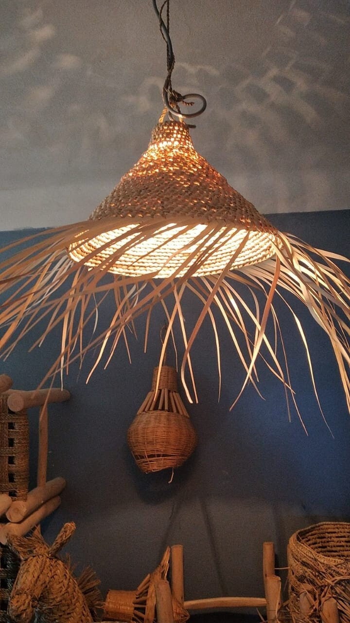 GRANDE SUSPENSION Cone rotin - Luminaire ajouré Lustre paille Abat jour  Marocain