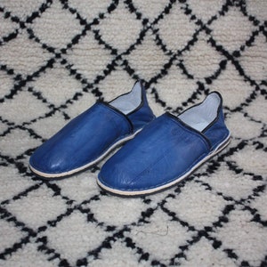 Blue LEATHER slippers with heels - Moroccan manufacture 100% HANDMADE - Men & Women - 5 to 11 -