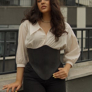 Leather corset belt underbust , plus size custom made corset top, brown renaissance corset for dress, overbust  leather corset