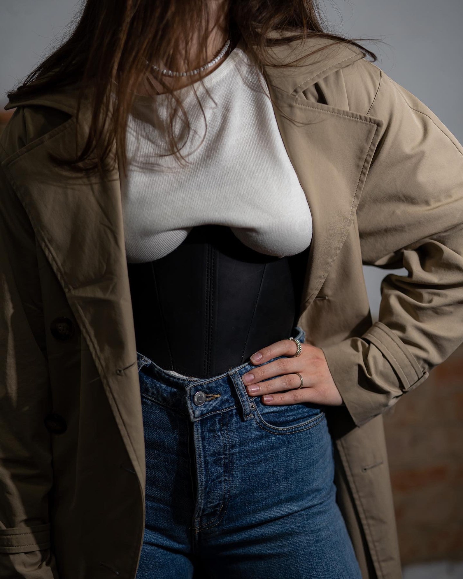 underbust belt