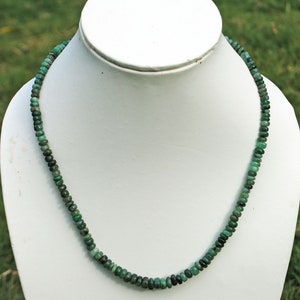 Natural Emerald Gemstone Bead Necklace: Handmade 925 Silver Lock, 16 Inch