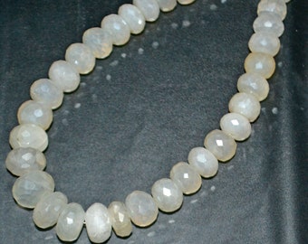 Naturperlen Chalcedon Edelsteinperlen: Facettiertes Rondell, 8-Zoll-Strang