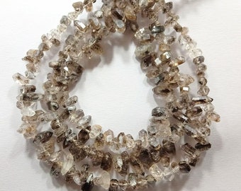 Råa Herkimer diamantkvartspärlor: Naturliga nuggets, 20 cm sträng