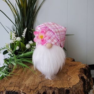 Pink Spring Gnome, Plaid Gnome, Spring Gnome, Flower Gnome, Summer Gnome, Farmhouse Gnome Tiered Tray Display, Mantel Decor, Tier Tray Gnome
