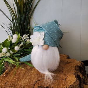 Spring Flower Gnome, Blue Gnome, Spring Gnome, Farmhouse Gnome, Summer Gnome, Tiered Tray Gnome, Mantel Decor