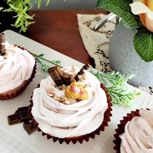 Faux Chocolate Peanut Cupcake, Fake Cupcake, Fake Food, Sweets Tier Tray, Fake Cake, Spring and Summer Tier Tray