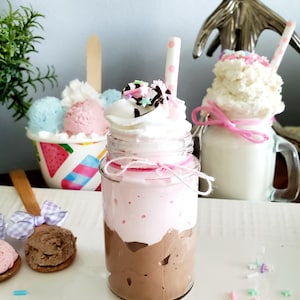 Fake Ice Cream Sundae, Ice Cream Tier Tray, Neapolitan Ice Cream, Fake Milkshake, Fake Ice Cream Props, Fake Bake, Food Prop