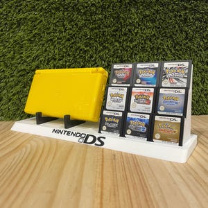 NDS Lite Stand + Game Holder