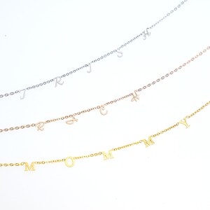 Collar de letras en oro, plata, oro rosa • Collar de nombre • Collar minimalista • Regalos para mamá • Collar inicial • Collar personalizado