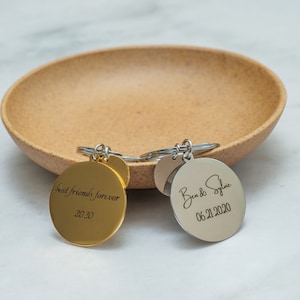 Custom Round Keychain • Personalized Circle Key Chain • Engraving Keychain • Initial Keychain • Name Keychain • Gold Silver Keychain