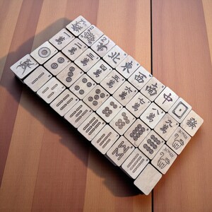 Dragon Mahjong Tile Set – Handmade Hand-painted Wooden Mahjong Tiles Classic
