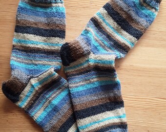 Gr. 42/43, Wollsocken, handgestrickte Strümpfe, verschiedene Farben, Muster & Größen, Omasocken, Unikat